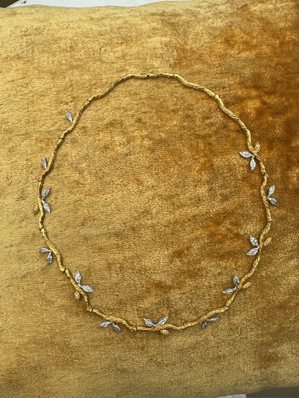 Cathy Waterman 22 K Gold &  Platinum Lemon Branch Diamond Necklace 16”